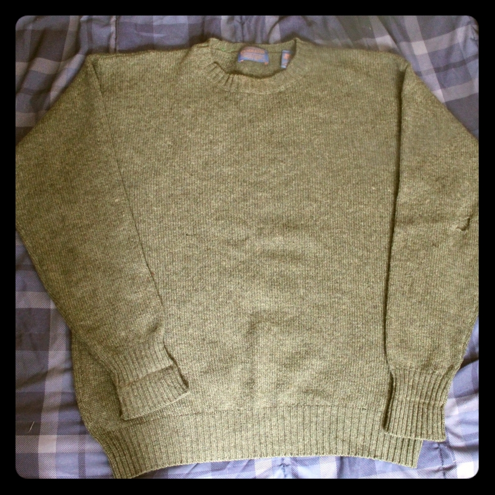100% Pure Virgin Wool Sweater mens size L